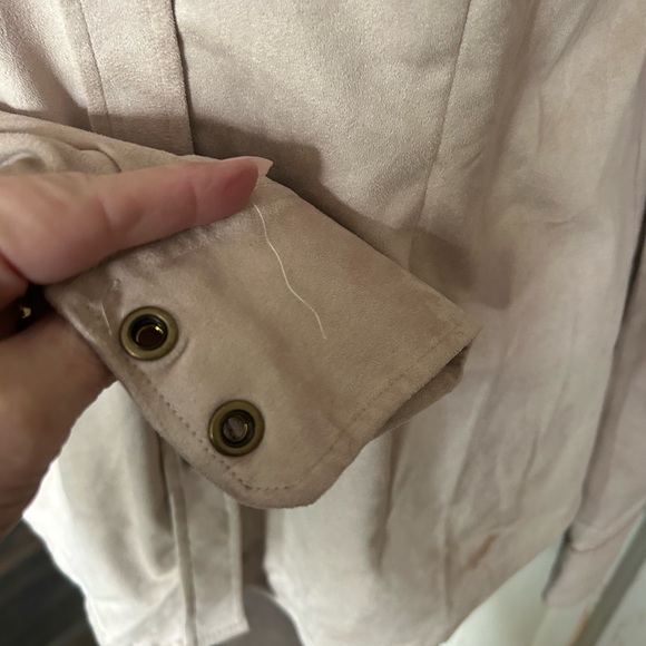 Shirt - Picture 6 of 10